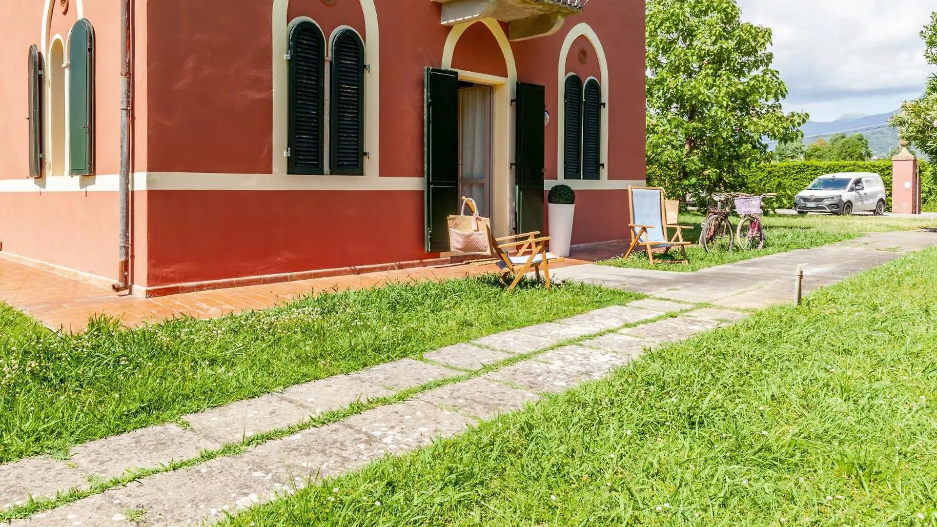 La Casa Rossa Versilia Camaiore Apartment